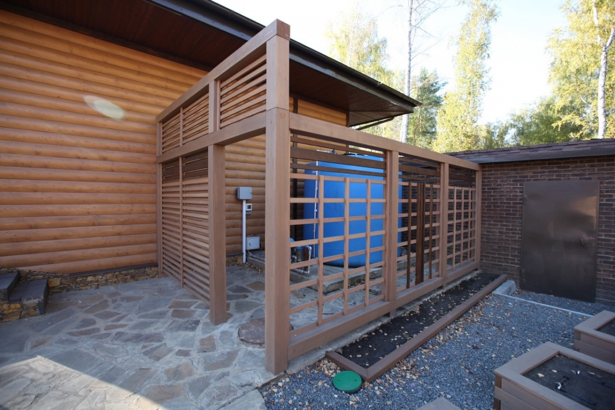 Маскировка бочек системы автополива Маскировка бочек системы автоматического полива