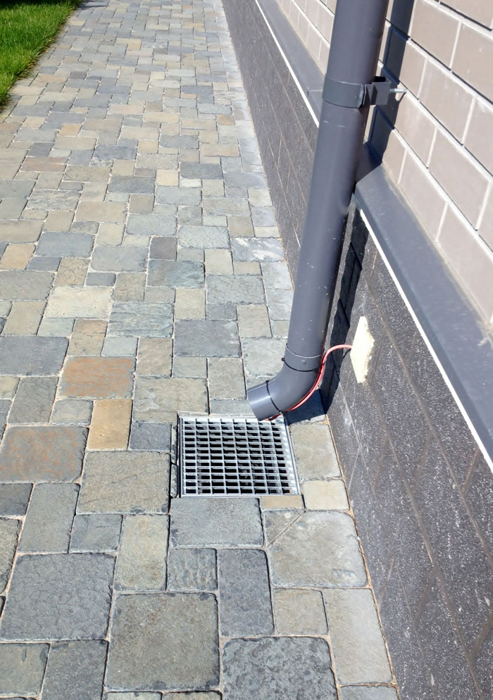 Садовая дренажная решетка Дренажная решетка в саду